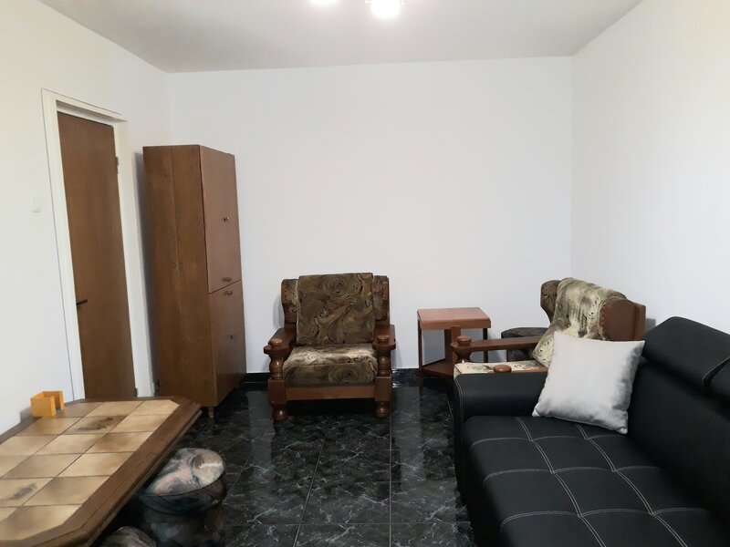 Obor, Colentina, Kaufland, 7 minute de metrou, semistradal