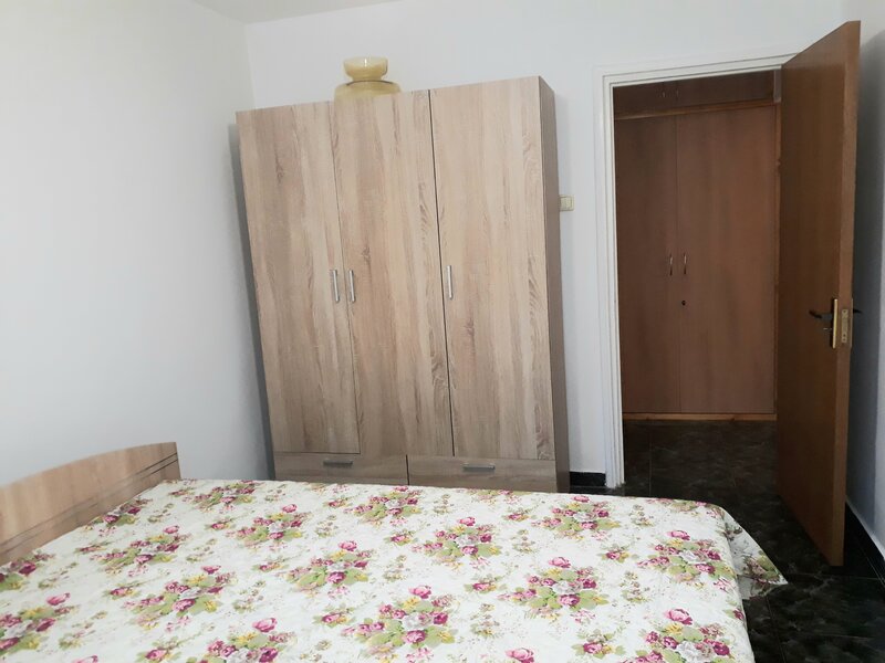 Obor, Colentina, Kaufland, 7 minute de metrou, semistradal